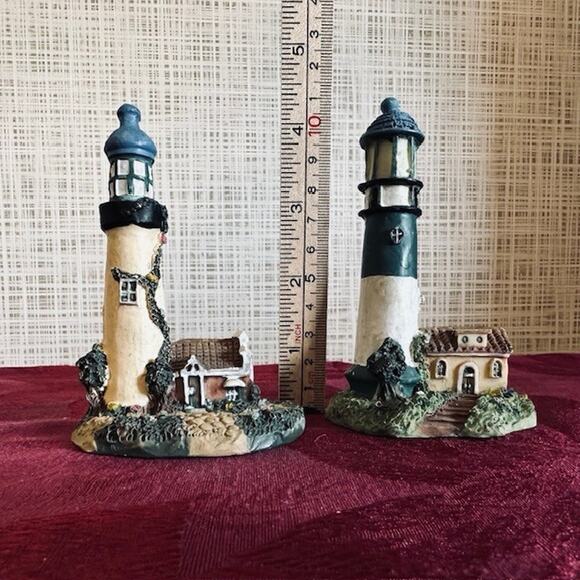 Lighthouse Ceramic Figurines Set of 2 Hand painted Decor Costal Core Nautical - Picture 11 of 15